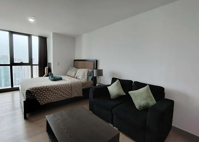 Spire Skyline 45sqm Luxury Makati *