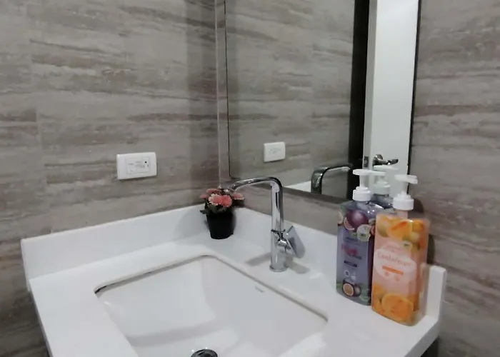 Spire Skyline 45sqm Luxury Makati *