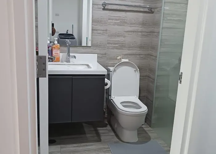 Spire Skyline 45sqm Luxury Makati Apartamento Manila